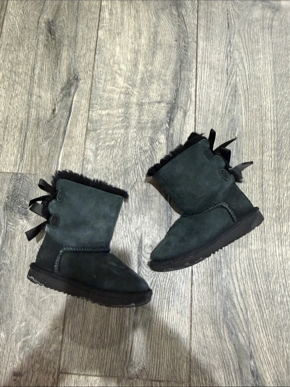 UGG classic black